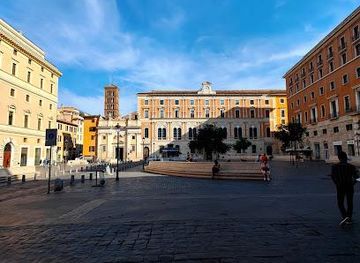 vatican-city/gregorian-etruscan-museum/landmark/piazza-di-s-silvestro