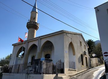 cyprus/kyrenia/lapta/landmark/lapta-cami