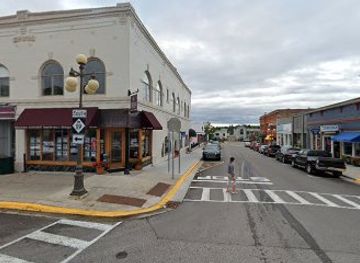 michigan/harbor-springs/landmark/harbor-springs-festival-of-the-book