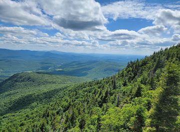 canada/eastern-townships/landmark/sutton-natural-environment-park