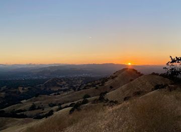 california/walnut-creek/landmark/memorial-bench