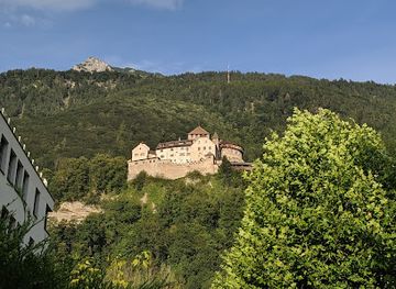 liechtenstein/furstensteig/landmark/kathedrale-st-florin