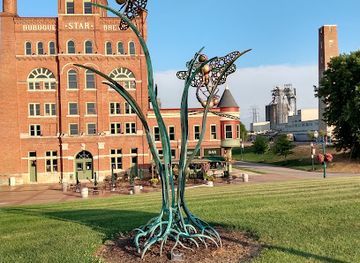 iowa/dubuque/landmark/mississippi-riverwalk