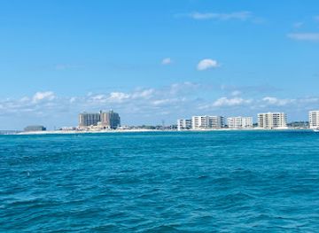 florida/destin-beach/landmark/destin-east-jetty