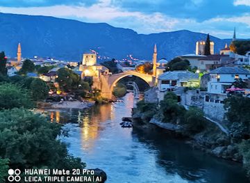 bosnia-and-herzegovina/mostar/landmark/bazar-kujundziluk