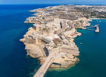 malta/harbour-area/landmark/the-red-tower