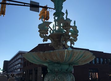 indiana/indianapolis/fountain-square/landmark/fountain-square-neighborhood