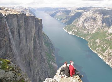 norway/lysefjord/landmark/florlitrappene