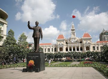 vietnam/central-highlands/landmark/ho-chi-minh-city-people-s-committee