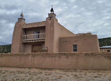 new-mexico/northwest-new-mexico/landmark/las-trampas-historic-district
