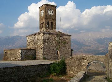 albania/gjirokaster/landmark/muzeu-i-armeve