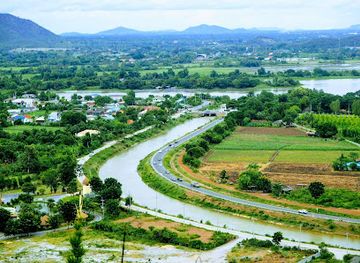 thailand/mae-hong-son/landmark/tham-kaeo-komon-forest-park