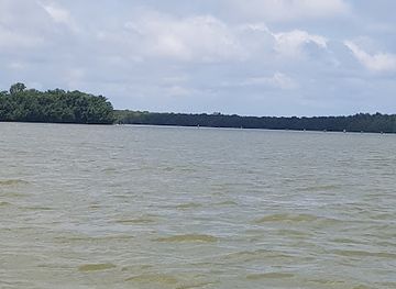 cote-d-ivoire/lagunes/landmark/lagune-aby