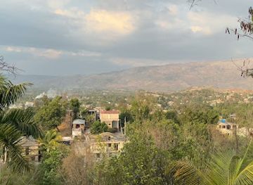 haiti/petionville/landmark/le-fort-anglais