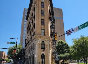 texas/north-texas/landmark/fort-worth-s-flatiron-building
