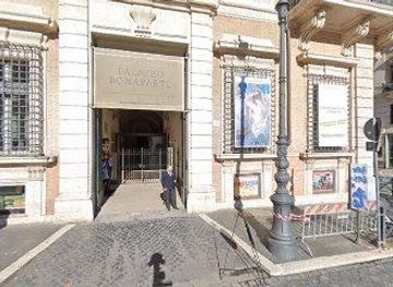 vatican-city/vatican-necropolis/landmark/piazza-venezia-5