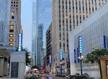 texas/houston/downtown-houston/landmark/main-street-downtown