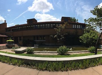 kansas/wichita/landmark/frank-lloyd-wright-s-allen-house