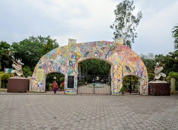 india/raipur/landmark/gandhi-udyan-park