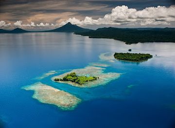 papua-new-guinea/kimbe/landmark/kimbe-bay