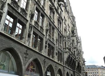 germany/munich/landmark/marienplatz-8