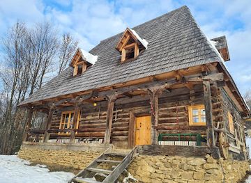 romania/maramures/landmark/casa-valea-vinului