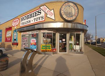 illinois/berwyn/landmark/berwyn-s-toy-trains