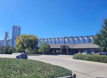 nebraska/lincoln/landmark/robber-s-cave-tours