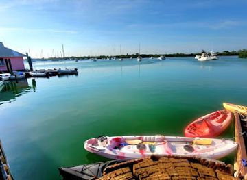 florida/marathon-key/landmark/dockside-boot-key-harbor