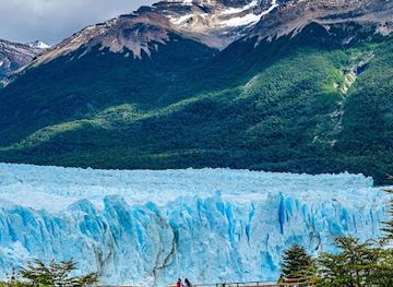 argentina/el-calafate/landmark/calafate-tours
