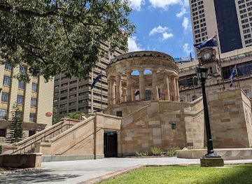 australia/brisbane/landmark/anzac-square-memorial-galleries