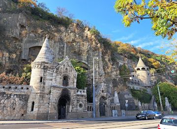 hungary/budapest/gellert-hill/landmark/rock-chapel