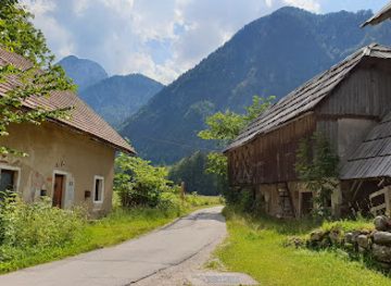 slovenia/triglav-national-park/landmark/pocar-homestead