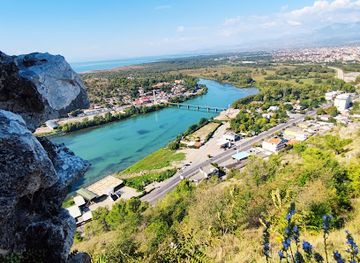 albania/shkodra-highlands/landmark/viewpoint-rozafa-castle-and-shkodra