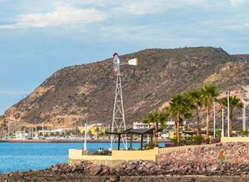 mexico/baja-california-peninsula/landmark/malecon-la-paz