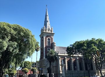 argentina/rosario/landmark/plaza-alt-brown