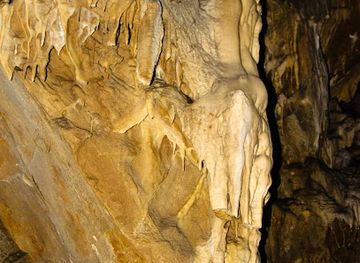 algeria/gourara-region/landmark/grotte-roumi