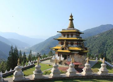 bhutan/sarpang/landmark/khamsum-yulley-namgyal-chorten