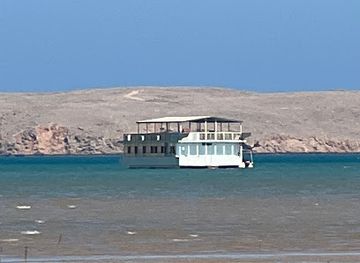 oman/ras-al-jinz/landmark/khor-grama-khor-jarama-ras-al-hadd-sur