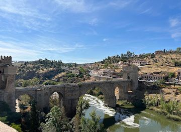 spain/toledo/puente-de-san-martin/landmark/mirador-del-puente-san-martin