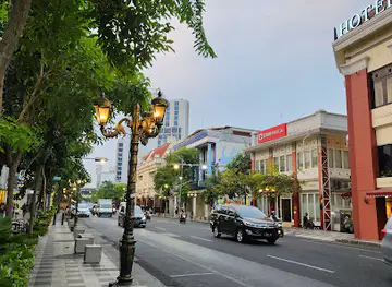 Jalan Tunjungan Surabaya