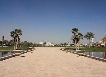 kuwait/al-shaheed-park/landmark/bayan-botanical-garden