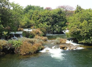 zambia/north-western-province/landmark/mutanda-falls