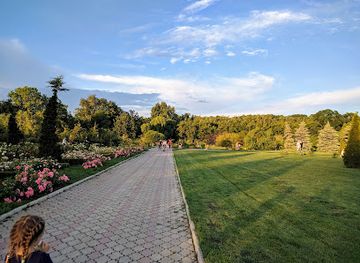 moldova/hotin-county/landmark/dendrariu-park