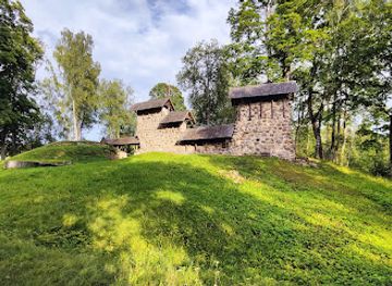 latvia/livonia/landmark/ropazu-livonijas-ordena-pilsdrupas