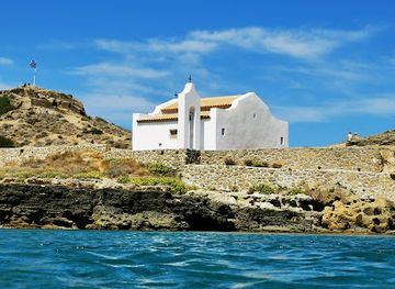 greece/zakynthos/landmark/chapel-of-agios-nikolaos