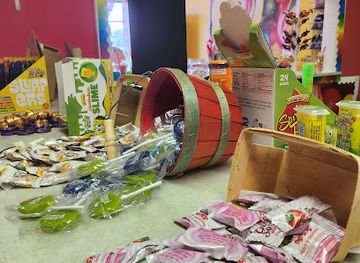 virginia/danville/landmark/candy-shack