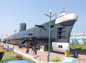india/visakhapatnam/ramakrishna-beach/landmark/vmrda-ins-kursura-submarine-museum