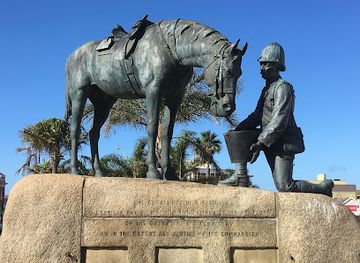 south-africa/eastern-cape/landmark/horse-memorial