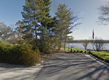 missouri/cape-girardeau/landmark/the-overlook-of-the-mississippi